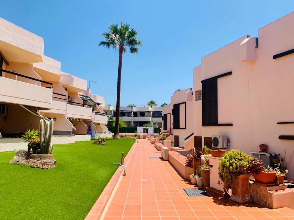 Welcome To The South And Sun Los Cristianos  Exterior foto